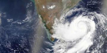 Cyclone Arnab की सैटेलाइट तस्वीर