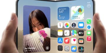 iPhone Duo की इनर स्क्रीन में आई खराबी